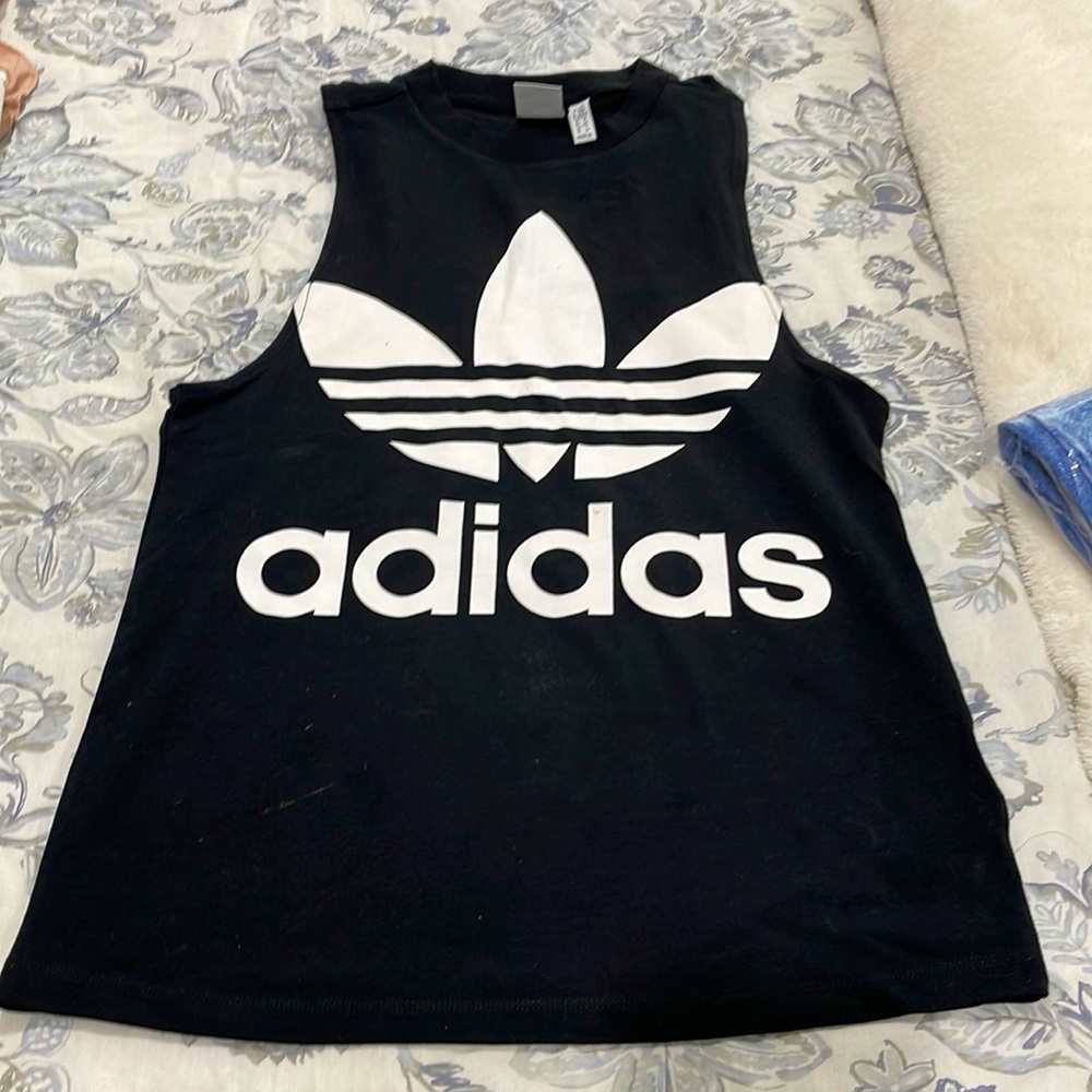 Adidas muscle tee XS